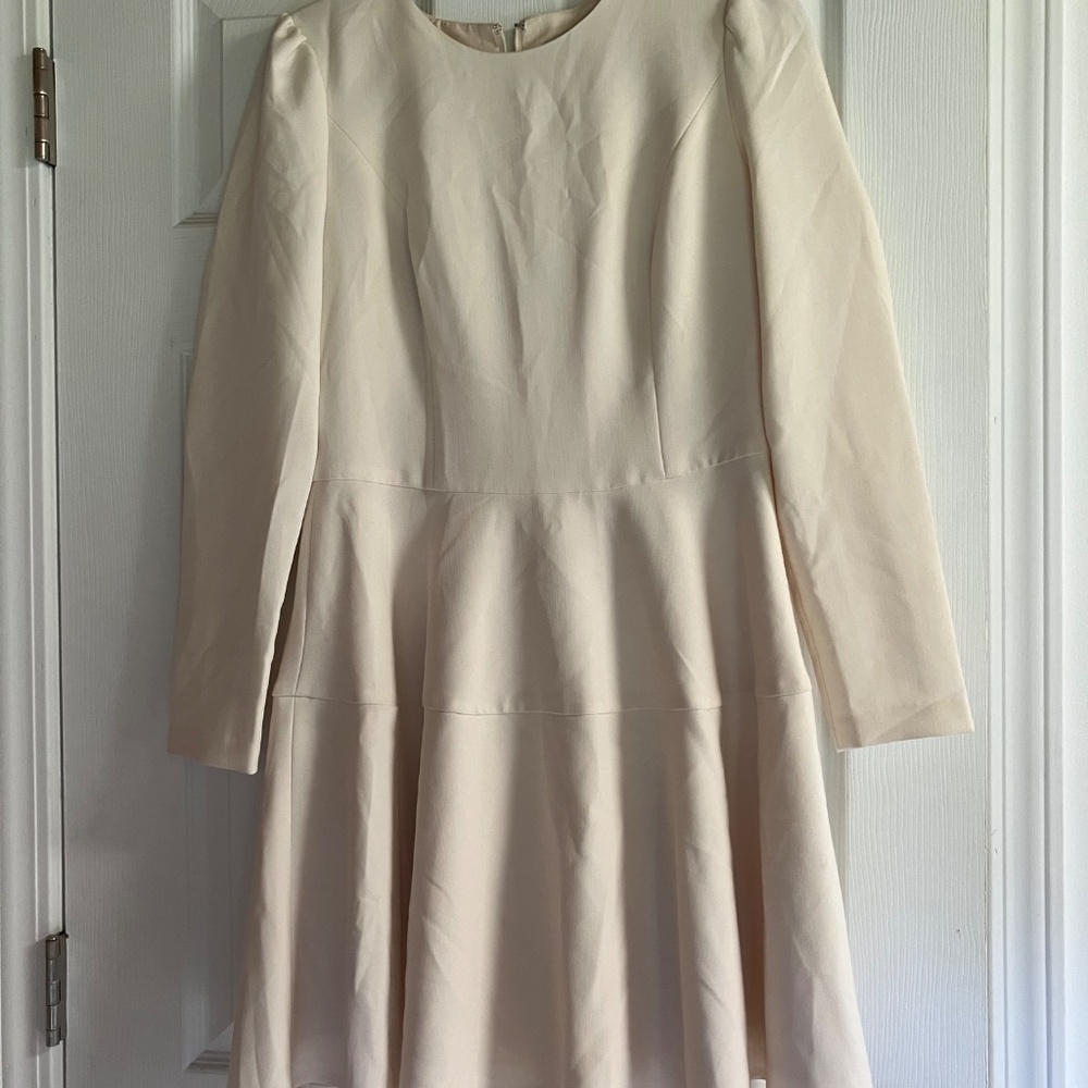 Gal Meets Glam Celeste Fit and Flare Ivory/White Long-Sleeve Dress, Size 8 - Picture 4 of 4